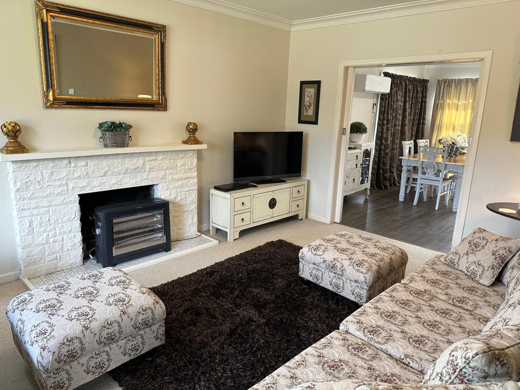 Cambridge Cottage - Self Catering Holiday House Exteriör bild